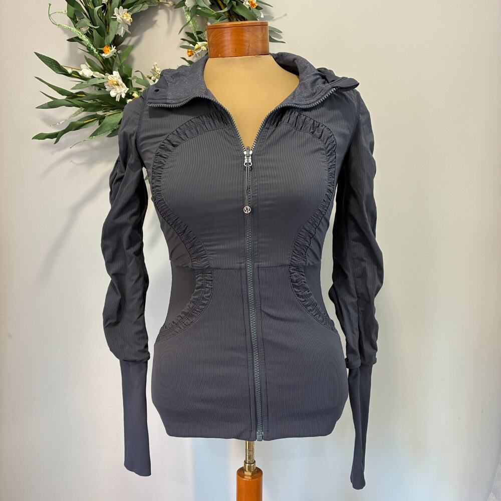 Lululemon Dance Studio Full Zip Athletic Jacket Charcoal Grey Ribbed, Size 4